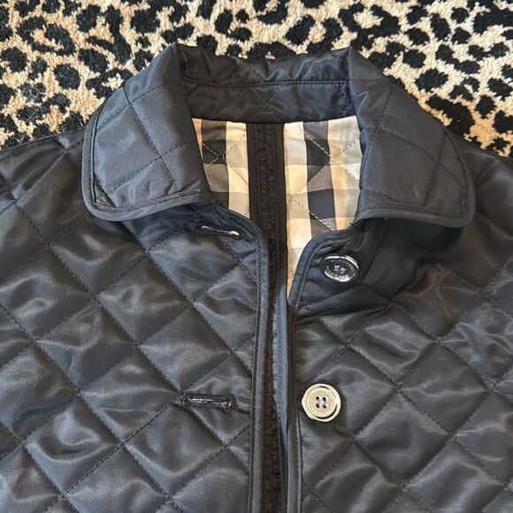 Burberry Children Black Diamond Quilted Jacket in size 5 youth - Picture 3 of 10